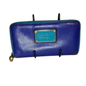 Marc by Marc Jacobs Blue Zip Wallet | Leather Logo Plaque